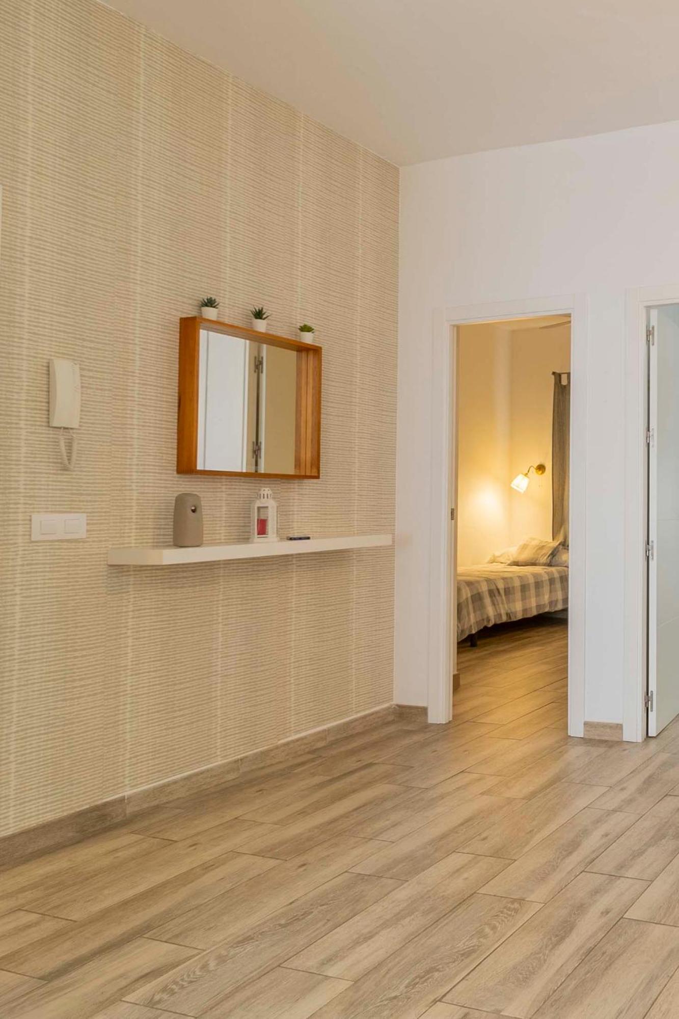 Apartamentos Los Remedios Sevilla Exteriör bild