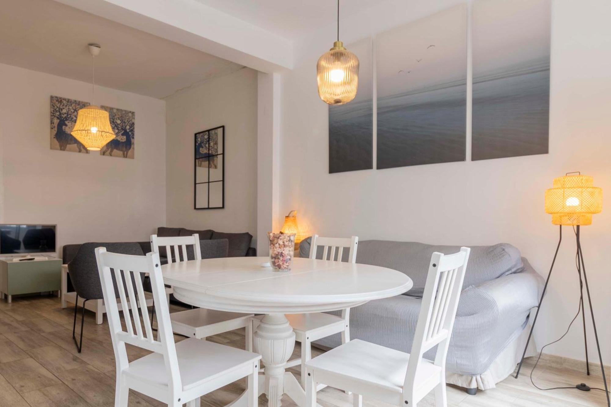 Apartamentos Los Remedios Sevilla Exteriör bild