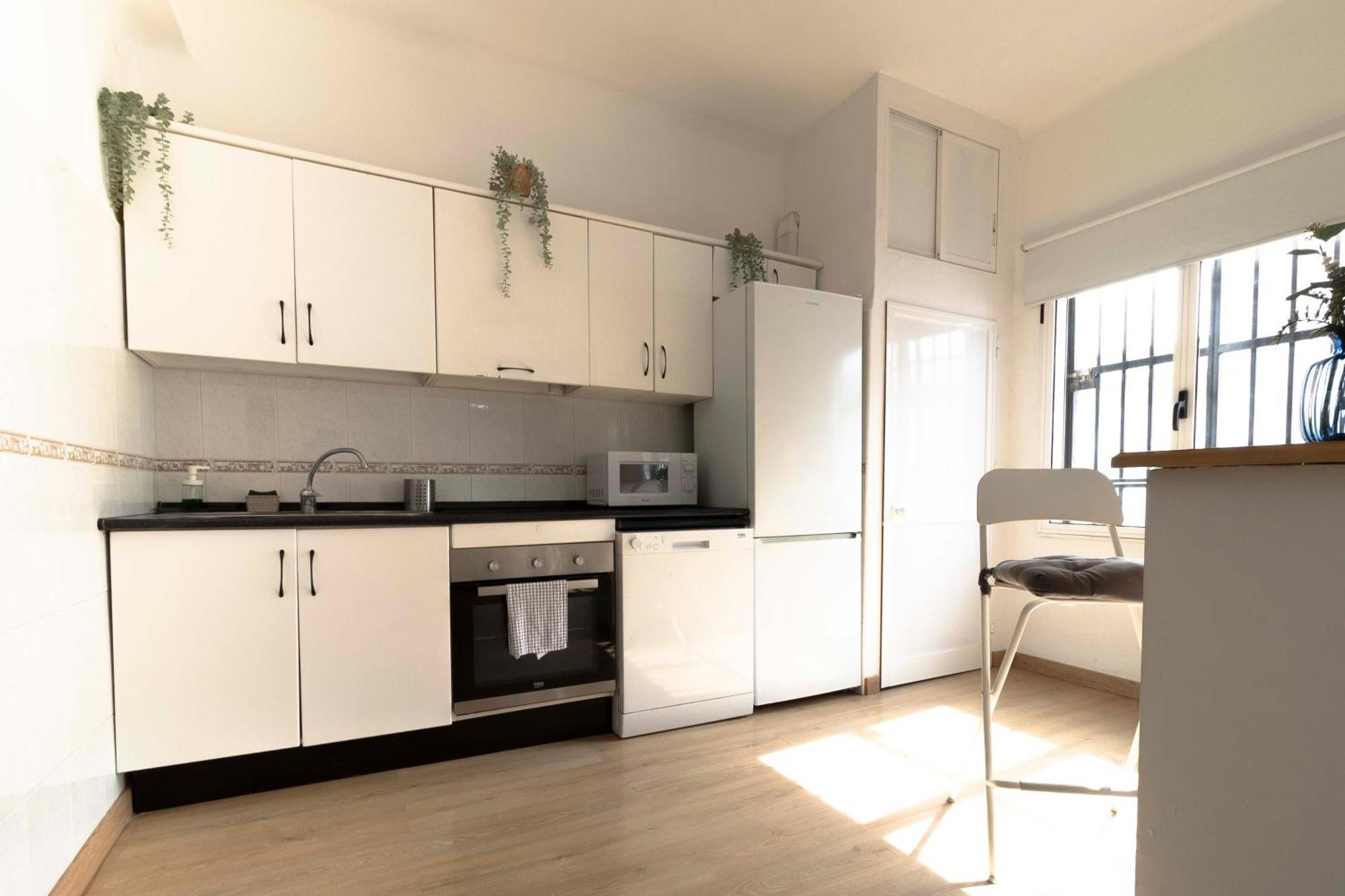 Apartamentos Los Remedios Sevilla Exteriör bild